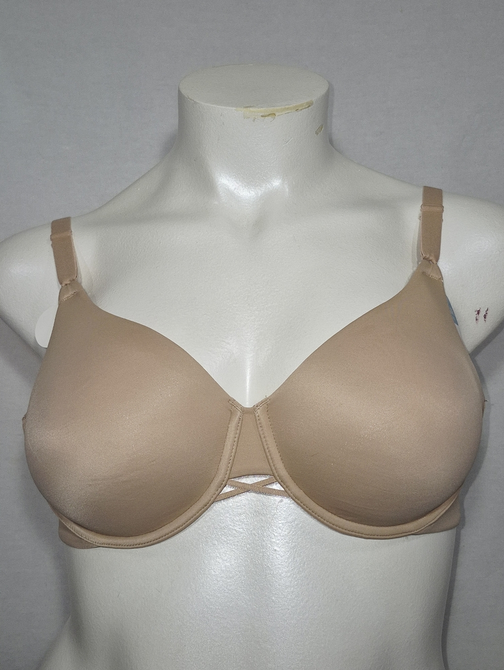 40C Vanity Fair 76571 Back Smoothing Underwire Bra Beige NWT